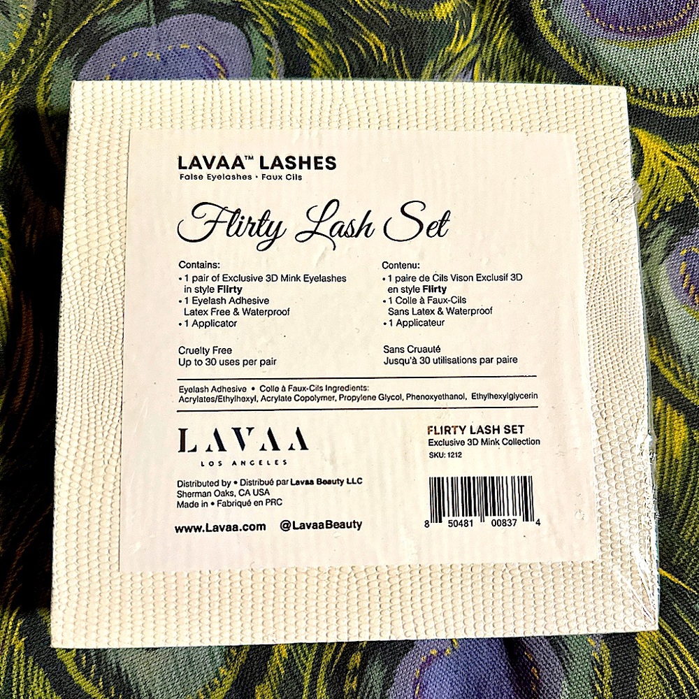LAVAA “Flirty” Mink Lashes - Picture 2 of 2